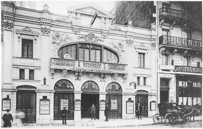Postcard depicting the Cafe-concert Gaite Rochechouart, 15 Boulevard Rochechouart, Paris, c.1900 by French Photographer